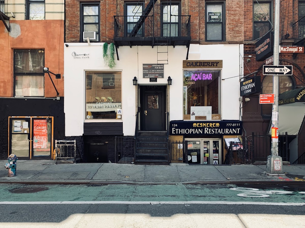 Oakberry - Greenwich Village